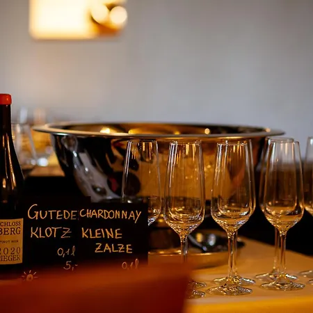 Zur Sonne Romantik & Restaurant 3*