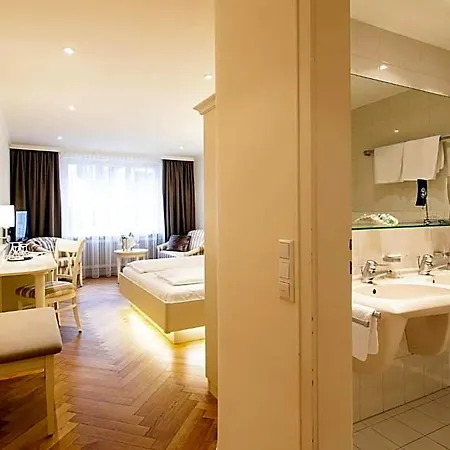 Romantik Zur Sonne Hotel